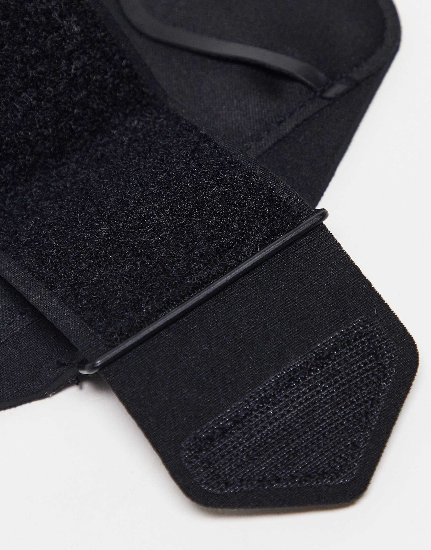 Nike Lean Arm Band Black