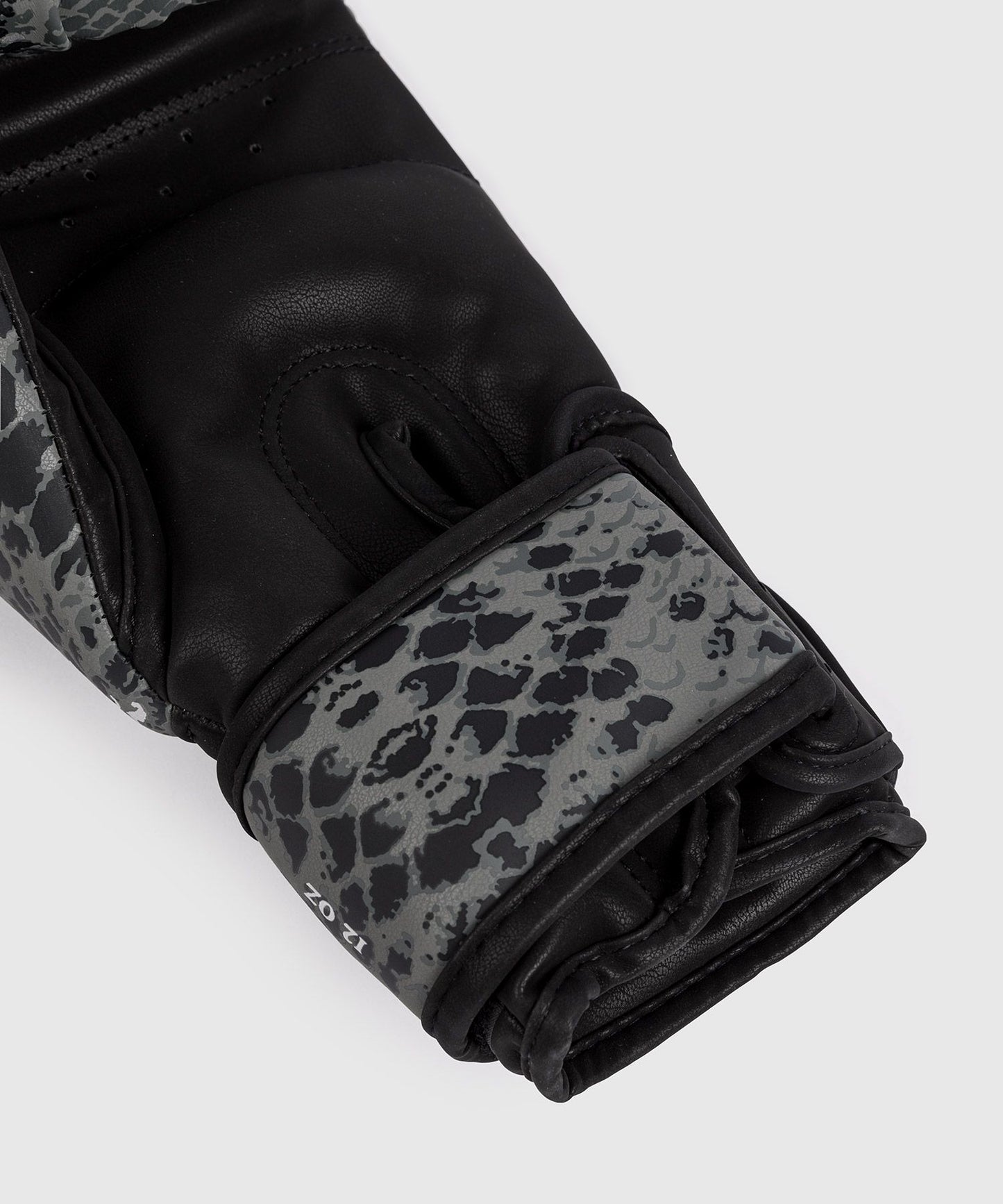 VENUM AMAZONIA BOXING GLOVES - DARK GREY