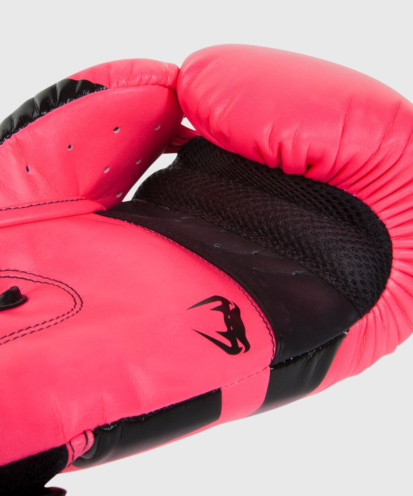 VENUM ELITE BOXING GLOVES - PINK