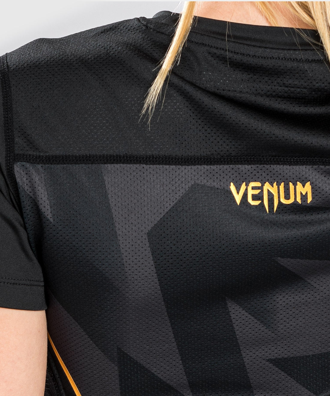 Venum Razor Dry Tech T-Shirt - For Women - Black/Gold