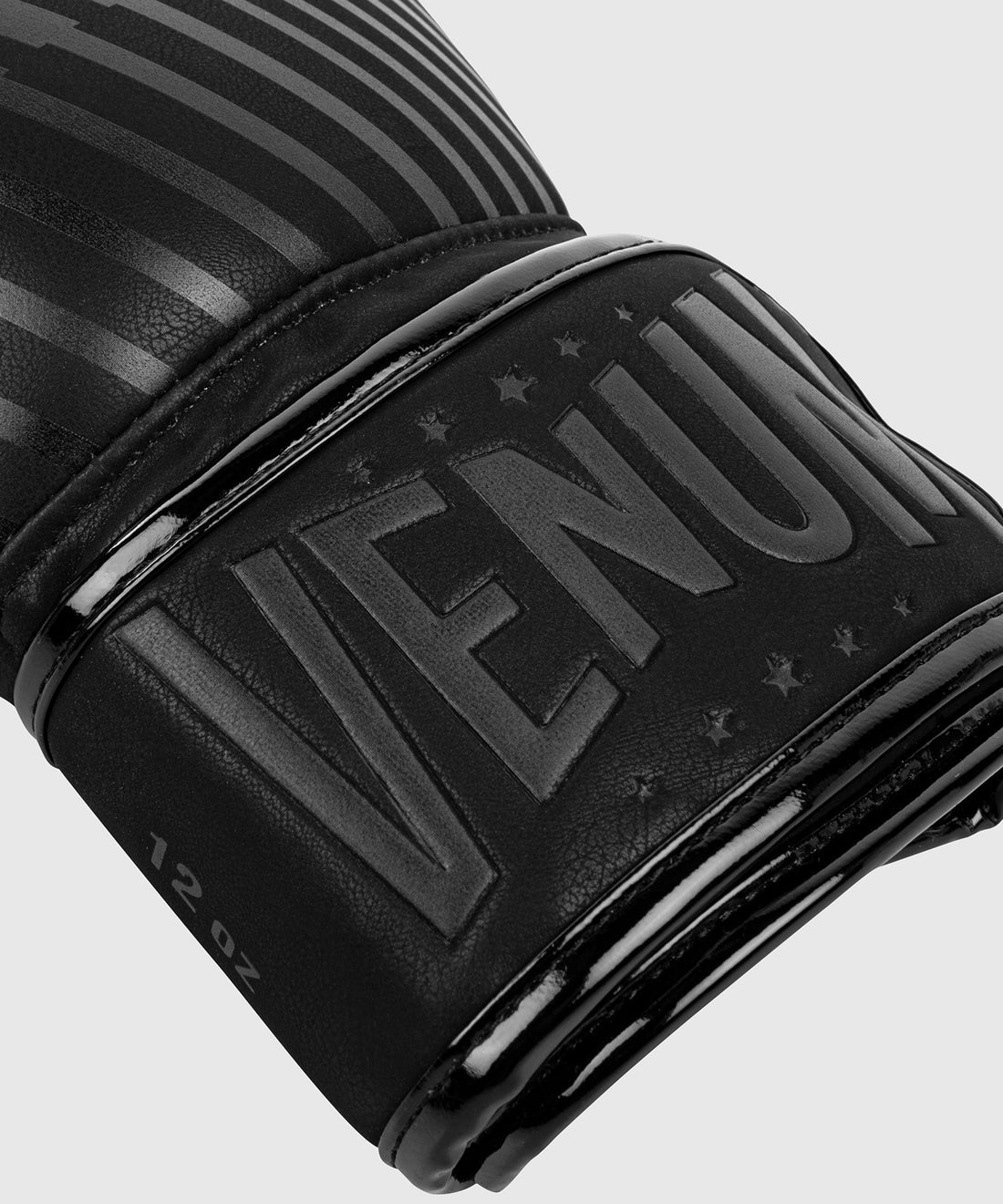 Venum Plasma Boxing Gloves - Black/Black