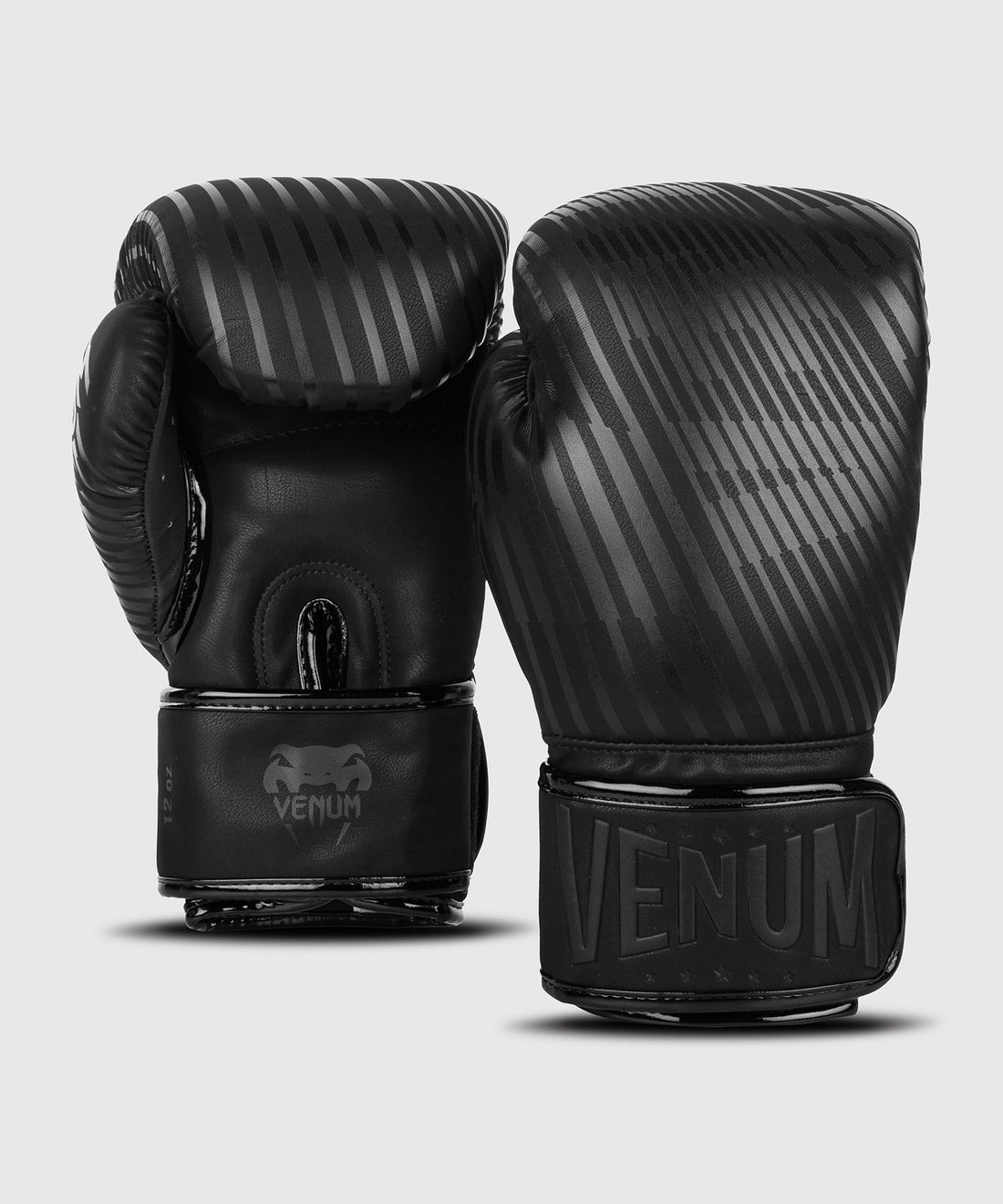 Venum Plasma Boxing Gloves - Black/Black